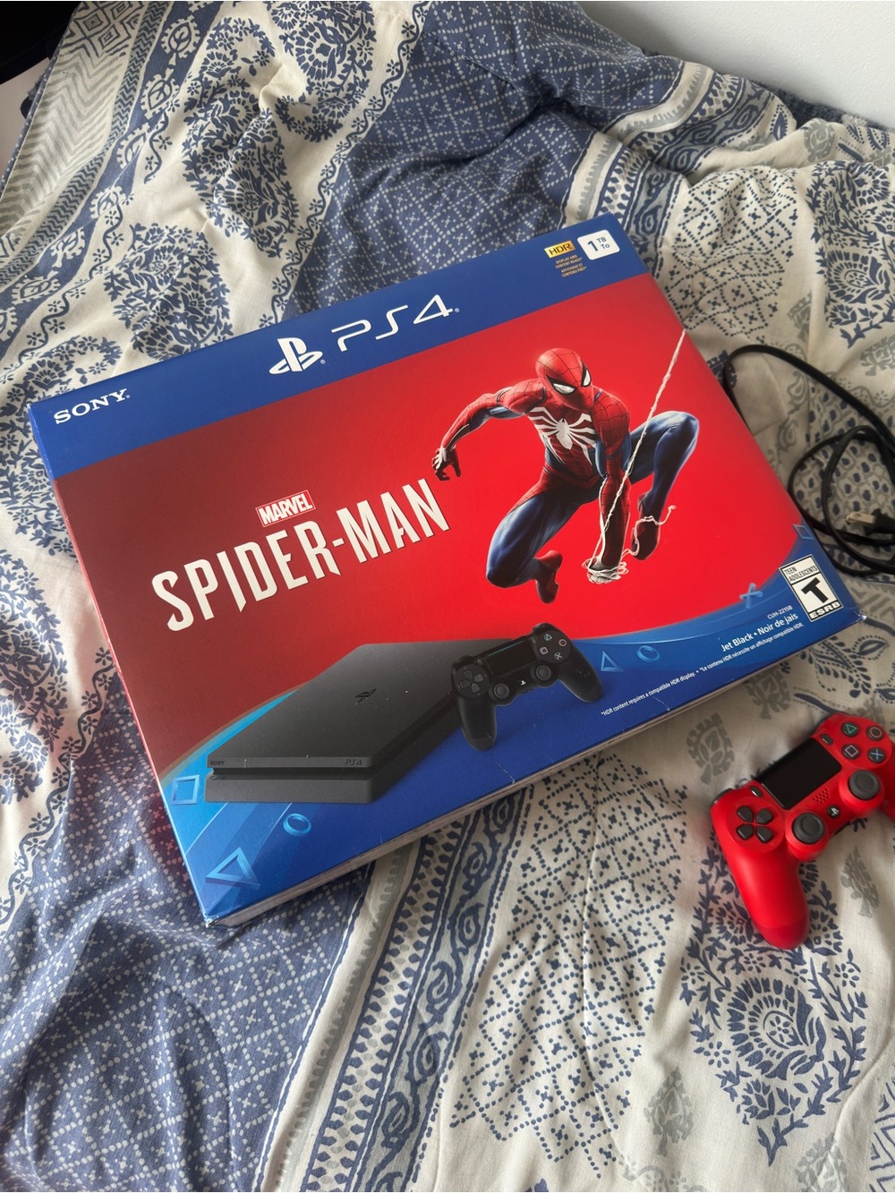Ps4 slim 1tb